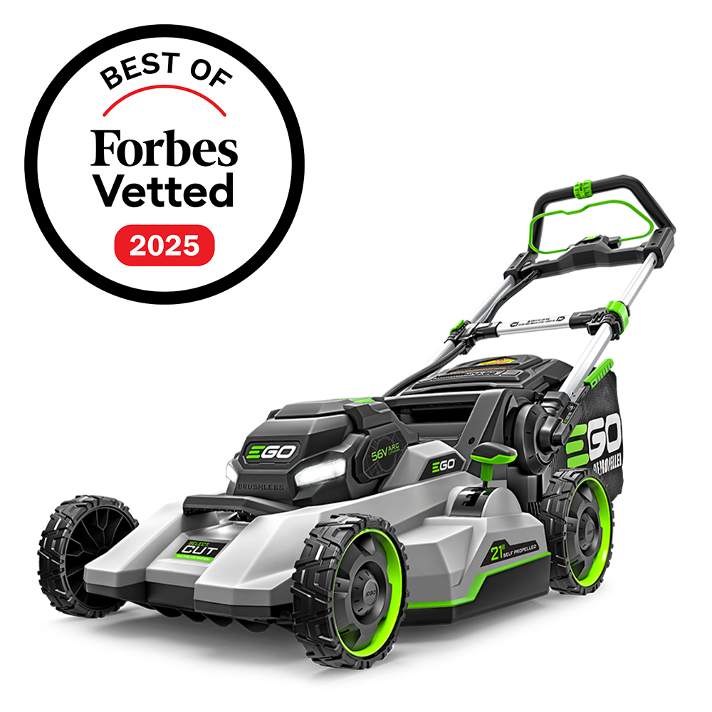 lm2135sp_forbes_v4_shadow.webp Mower 21″ Select Cut™ System with Touch Drive Self-Propelled Kit (7.5Ah Battery) - Image 1