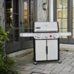 Weber Genesis SP-S-325 Gas BBQ Grill - Image 4
